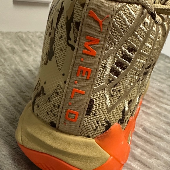 Puma Kids Sneakers in Tan and Orange - Picture 1 of 3